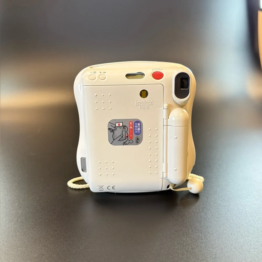 Fujifilm Instax Mini 25 Instant Film Camera White Built-In Flash with Add’l Lens
